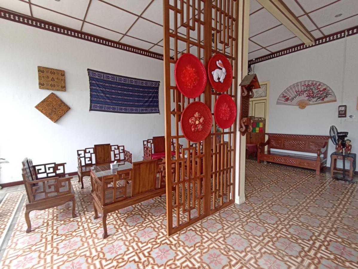 Mruyung Guest House Kota Lama Banyumas Mitra Reddoorz Zewnętrze zdjęcie